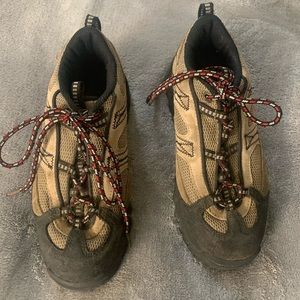 Yukon hiking shoes